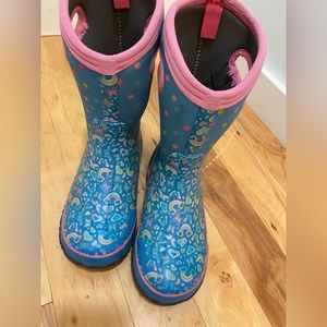 Bogs boots kids size 4